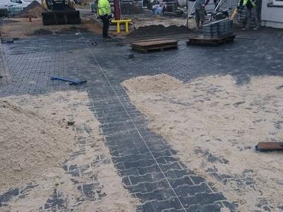 kostka brukowa, stacja benzynowa 2